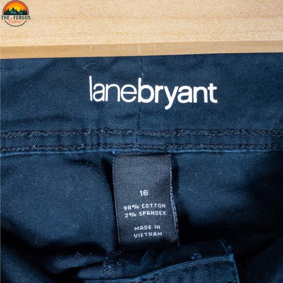 Lane Bryant Bermuda Shorts Black Cotton Pockets Flat Front Denim Women's Size 16 - Picture 8 of 8